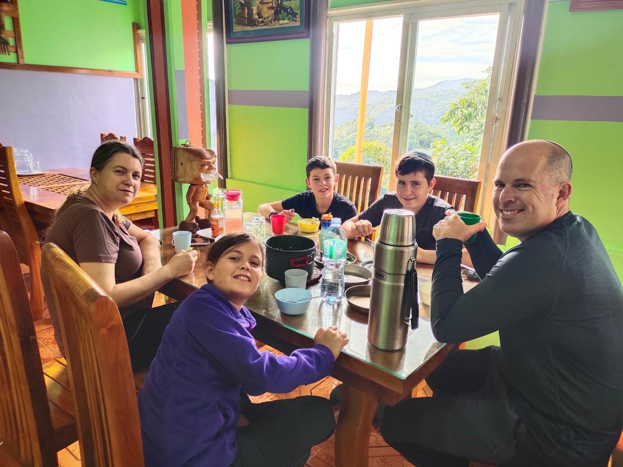 Banaue Evergreen Hostel And Restaurant エクステリア 写真